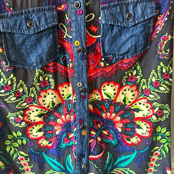 Desigual button down blouse.  Denim and floral with see thru lace sleeves - Picture 2 of 5
